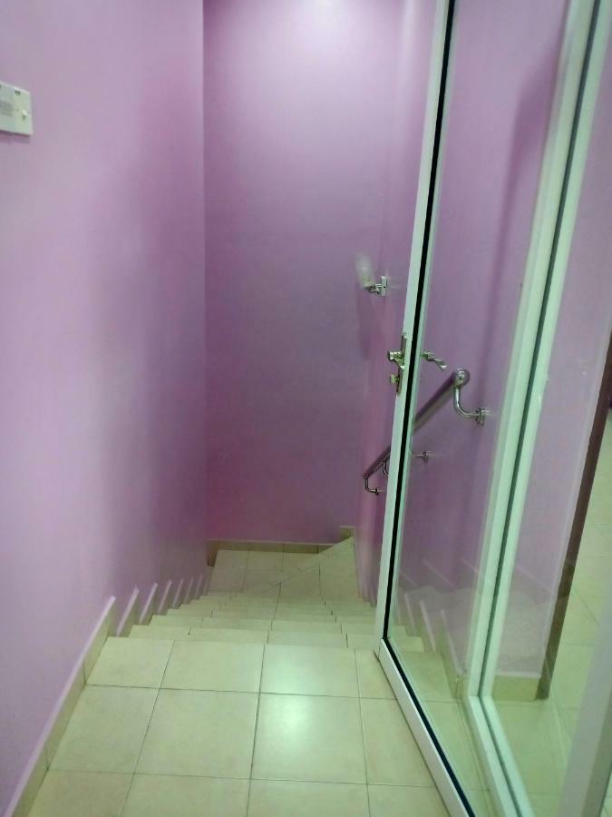 Вилла Purple Townhouse 3R2B Wifi Секинчан Экстерьер фото